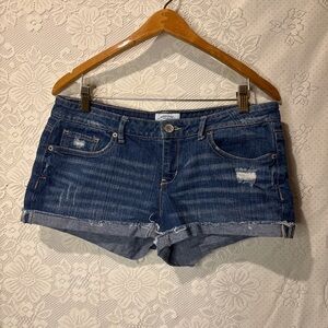 Aeropostale low rise denim shorts